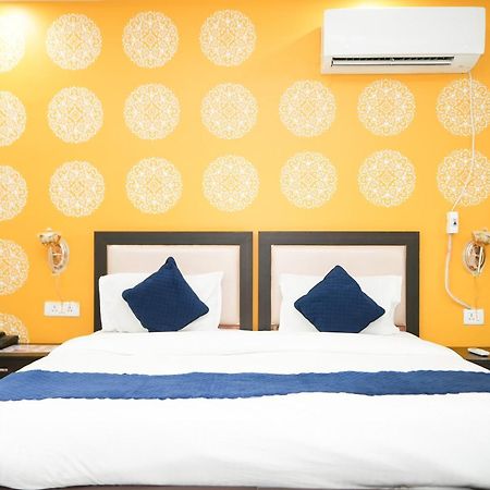 Tanvi Premium Residency Near Artemis Hospital, Gurugram Gurgaon Exterior foto