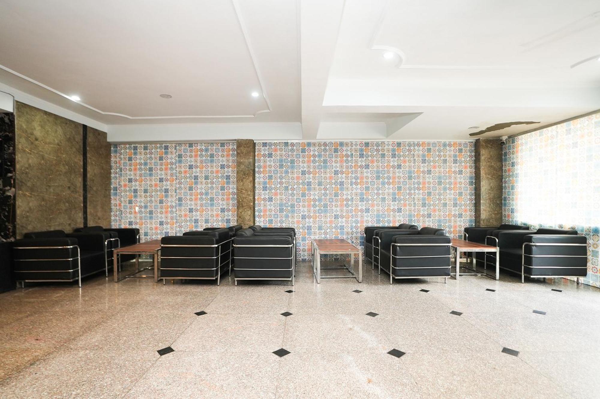 Tanvi Premium Residency Near Artemis Hospital, Gurugram Gurgaon Exterior foto